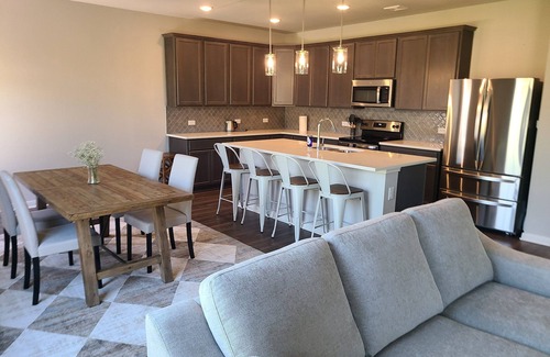 Waco House | New Home Near Baylor Campus, Athletic Complex, and Waco's Silos.