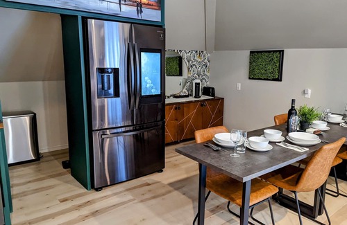 Hoodsport House | NEW Home W/GYM, SAUNA & GAME Room near Olympic National Park.