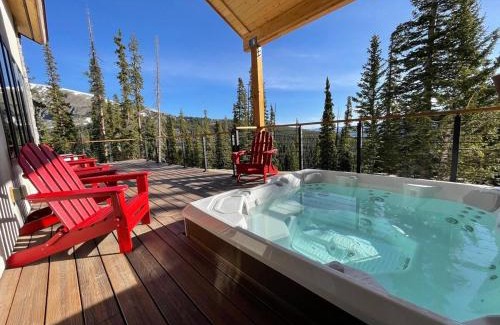 Quandary Village House | NEW Hot Tub Haven with Panoramic View - Blue River