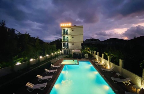 Kobuleti Bed & Breakfast | New House Kobuleti