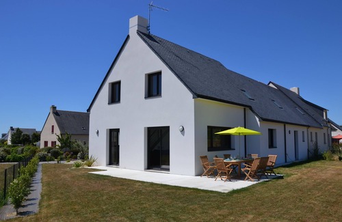 Guerande House | New house of 2016 (134m², 4 bedrooms, 2 bathrooms, private enclosed garden), Guérande