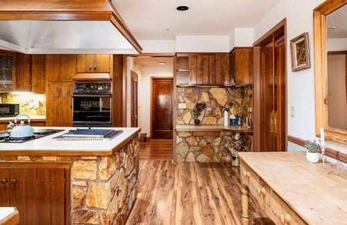 Liberty House | NEW! Huge House in Catskills - Large 4 BR 3.5 Bath