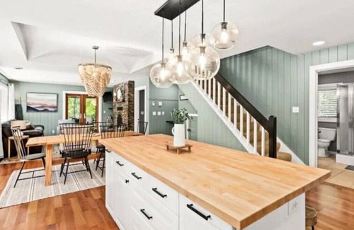 Lutsen House | *NEW*Hygge Hideaway~Walk to Lake~Lutsen Ski~Game Room~Home Theater