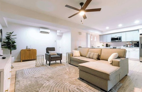 Downtown Apartment | NEW in Downtown + free parking