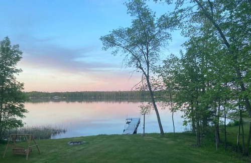 Longville Cabin | *NEW* Inguadona Getaway