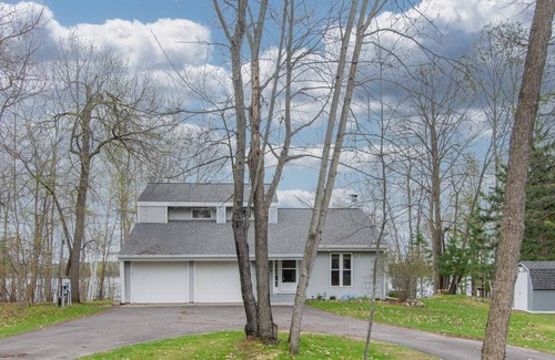 Longville Cabin | *NEW* Inguadona Getaway