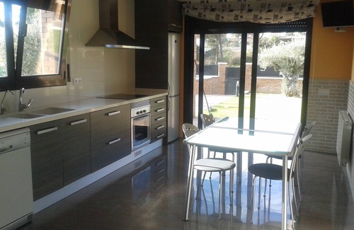 La Goba Villa | New, intimate and modern villa with barbecue and PRIVATE POOL (salt water)