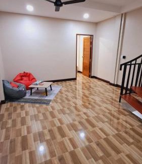 Ratchathewi House | NEW! KG home 3 Bedrooms/Free Wi-Fi