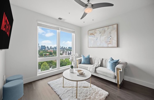 Home Park Apartment | New! King bed Modern with City Views