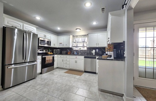 Bethel Heights House | New Kitchen Instant Book Fall Update 2025
