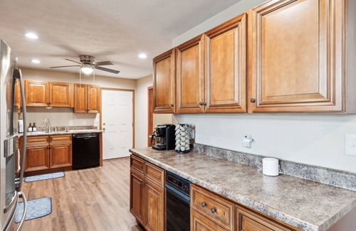 Somerset House | NEW! Lakelife at Somerset 4-Bedroom Home - Handicap accessible