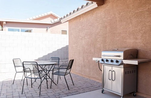 Tucson House | New, large, and beautiful house on the East side of Tucson