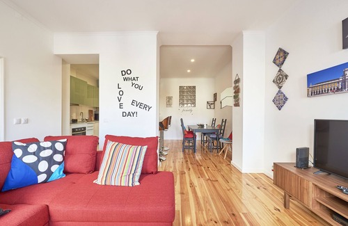 Sao Jorge de Arroios Apartment | NEW! Lisbon Hearth!
