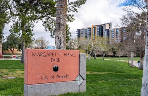 Roosevelt Condo | NEW LISTING! 15 Chelsea Place (1-Bedroom Condo) - Pets Allowed by RedAwning
