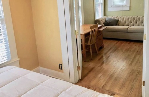 North Hyde Park Apartment | NEW LISTING! #2 -Spacious Hyde Park Bungalow in Heart of Tampa