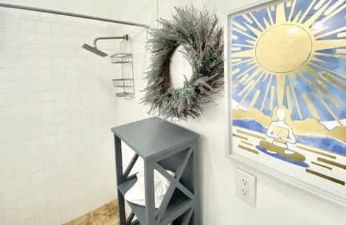 North Hyde Park Apartment | NEW LISTING!! #4 - Cozy Bungalow Apartment in SOHO & UT area.