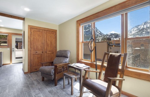 Ouray Condo | New Listing! Beautifully Updated Studio in the Heart of Downtown Ouray