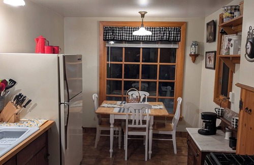 Little Lake Cottage | New Listing, Charming 2-bedroom cottage in Seney, White Birch Cottage