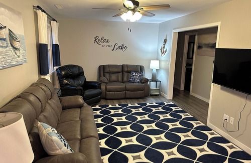 Clear Lake House | NEW Listing Charming 3-bedroom house close to the Lake/Downtown in Clear Lake IA