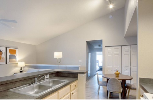 Palm Harbor Apartment | NEW LISTING! Contemporary large 3BR, in unit Washer/Dryer, FREE parking with all amenities! by RedAwning