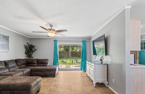 Copperas Cove House | NEW LISTING! Convenient Safe Full-Stocked 3BR/2BA - Sleep 7 by RedAwning