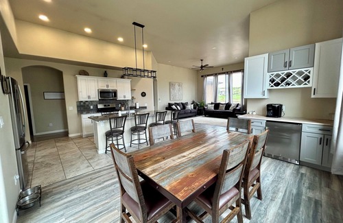 Whitewater House | New Listing - Desert Rose