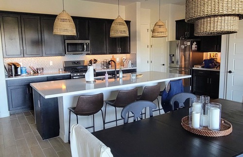 Norterra House | NEW Listing discount! 5 minutes to dining & shopping with a rooftop deck & views