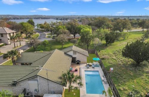 Horseshoe Bay House | New Listing House with Lake View Pet Friendly