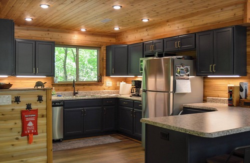 Innsbrook Ski Chalet | New Listing! Huge Custom 4-bedroom Chalet in Innsbrook Resort - Pet Friendly!
