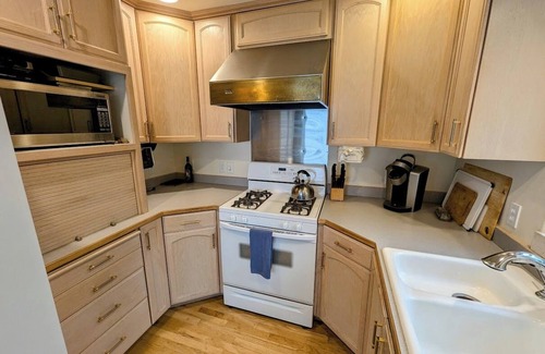 Bigfork House | New Listing! Lake Front Retreat on Flathead