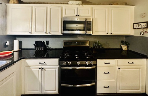 North Greece House | New Listing Price!10 Min to Airport,Fam Friendly!