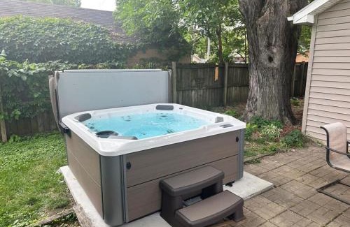 Des Moines House | New Listing - Tranquil Retreat with Hot Tub