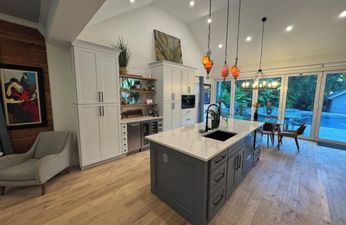 Meadows House | New Listing! Truman Show - Private, heated pool and chef's kitchen