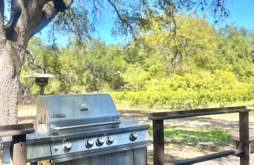 Steiner Ranch House | NEW LISTING! Unique Home Away From Home! 1/2 Acre/Wooded/Lake - BYOBoat!