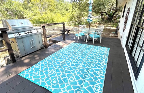 Steiner Ranch House | NEW LISTING! Unique Home Away From Home! 1/2 Acre/Wooded/Lake - BYOBoat!