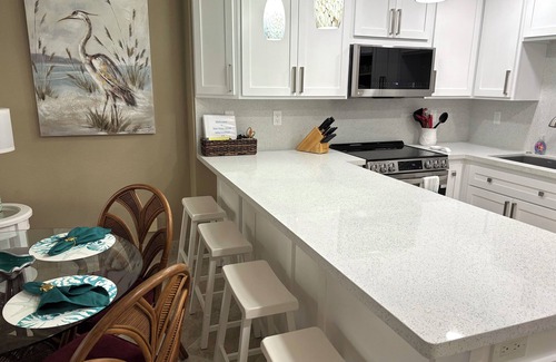 South Padre Island Condo | New Listing/Remodeled.Beachfront In Paradise, Gated Complex, Next to Waterpark