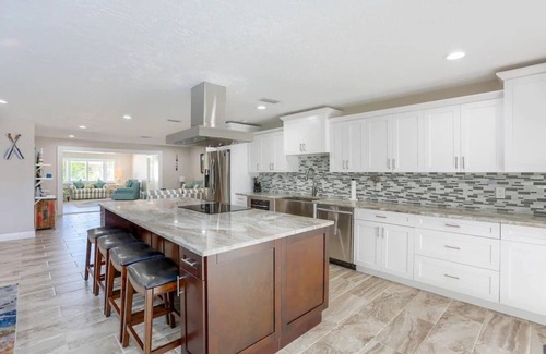 Three Palms Point House | NEW LISTING, Walk to beach, waterfront, stunning home