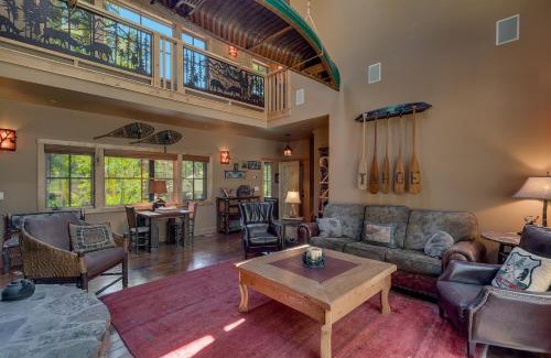 Sunnyside House | New Listing! West Shore Bliss - 4BR, Private Hot Tub