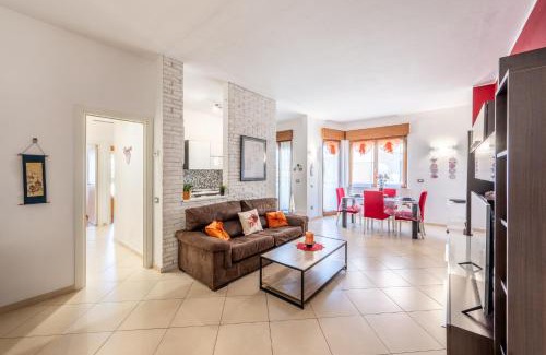 Marina di Carrara Apartment | NEW Luxury 2BDR Terrace, Views, AC