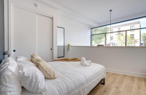Mile End Apartment | New Luxury 2BDR unit with Sofabed in Mile End - 1D