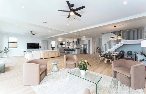 Port Isabel House | NEW LUXURY 4,000 SF Waterfront Home w/Pool , Sleeps 20