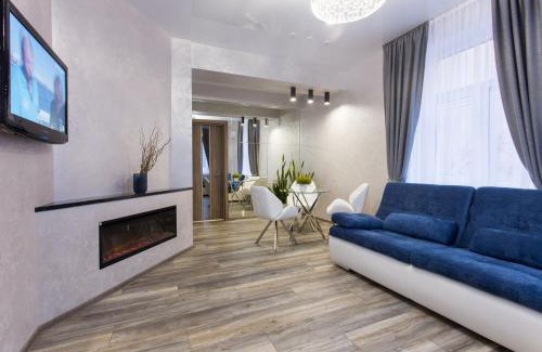 Petrovskoye Apartment | New luxury Apartment in the Center on Konstitution Square