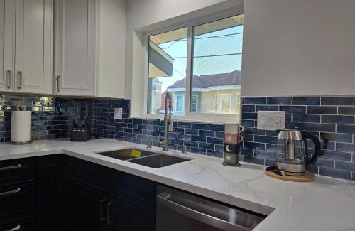 Southwest Anaheim Apartment | New luxury apartment