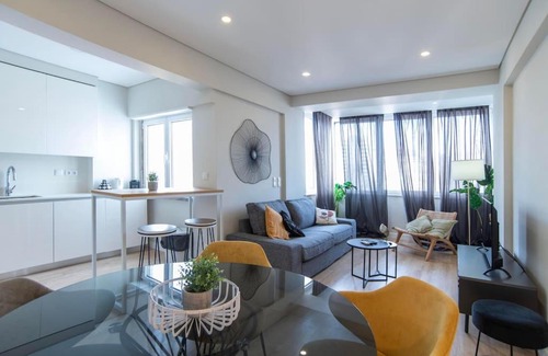 Falca Apartment | NEW - Luxury & bright apartment Lisbon