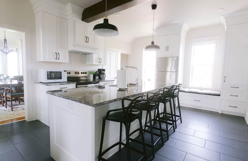 Niagara-on-the-Lake House | NEW Luxury Modern Farmhouse in the Vineyards ✤ 3 Bedroom - Niagara-on-the-Lake