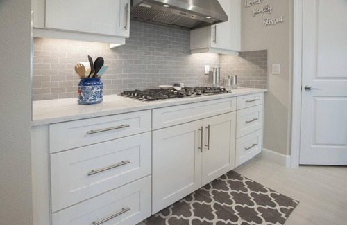 Braden River House | New Luxury Home w/Private Pool and Jacuzzi in Esplanade at Azario Golf Resort