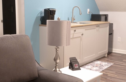 Five Forks Apartment | New Luxury Studio Suite. Superhost with 4.9 Stars on Airbnb. Sleeps 4