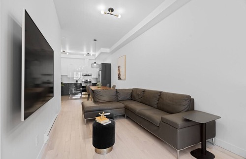 La Petite-Patrie Apartment | New Modern 2bdr Apartment in Little Italy Unit 202