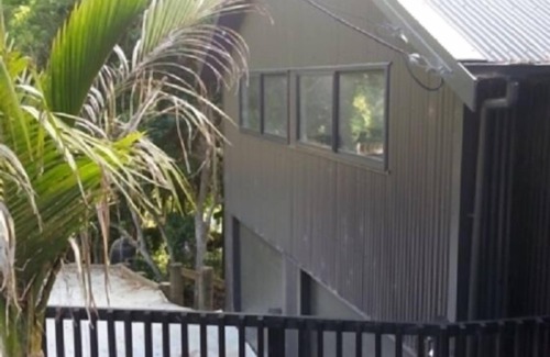 Muriwai Apartment | New Modern Muriwai Studio