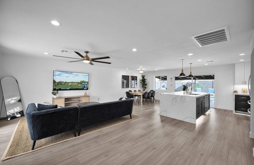 Park Scottsdale One House | New Modern Resort! Arcade, Heated Pool, Putting Green & Pool House!